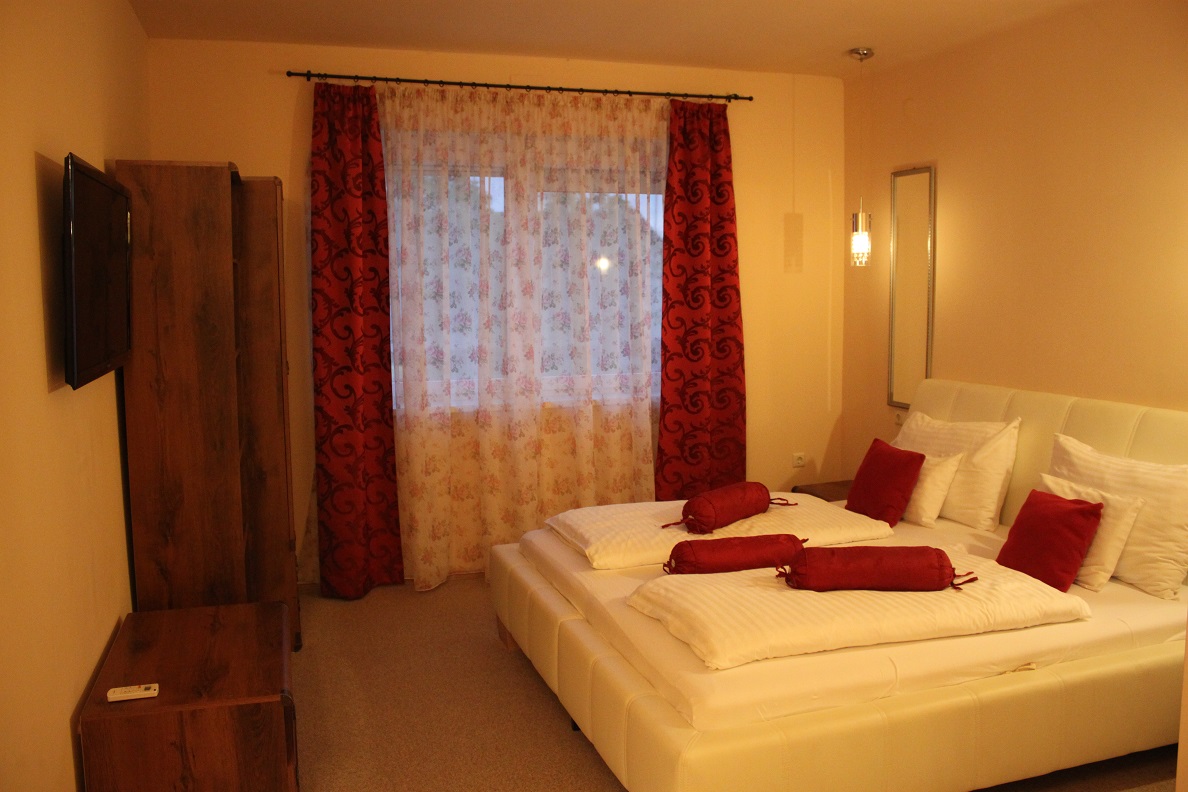 Superior Suite Deluxe